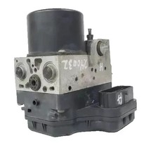 2006-2008 Toyota Rav4 ABS Module Anti Lock Brake Pump Assembly picture