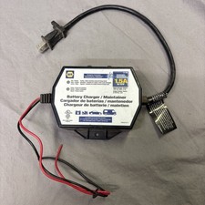 NAPA 85-300A-CA  Battery 1.5A Trickle Charger Maintainer for 6V / 12V Batteries picture