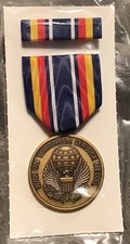 US Armed Forces Global War on Terrorism Service Medal with Ribbon & Box picture