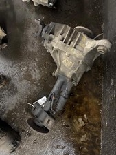 1997-1999 Chevy Suburban 1500 Front Differential Carrier Assembly 3.73 Ratio OEM picture