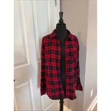 Woman's black and red flannel picture