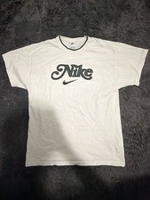 Nike Script Logo T-Shirt Size M White Gray Graphic Crewneck Short Sleeve picture