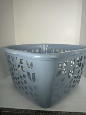 Vintage Rubbermaid Square Light Blue Tulip Flower Floral 2968 Laundry Basket picture