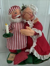 RARE 1981 Annalee  Mr. & Mrs. Tuckered Santa Christmas Figurine 17” picture
