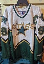 CCM Air-Knit Dallas Stars NHL Hockey Jersey Mike Modano #9 White Green XL picture