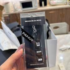 Official BIGBANG 2026 World Tour mini keyboard Keychain picture