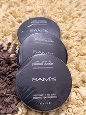 Una unidad de Polvos Compactos De Marca Samy y una unidad de rubor marca samy picture