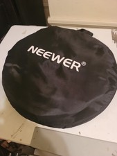 Neewer 5-in-1 Portable Round 110cm Light Reflector Collapsible Multi-Disc picture