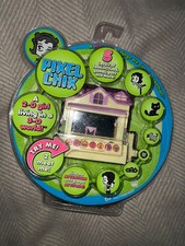 Pixel Chix Yellow House 2005 NEW SEALED Rare Vintage Mattel Electronic Game Y2K picture
