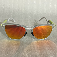 Oakley Square Sunglasses Mirrored Orange Lenses Clear Plastic Frame Lightweight picture