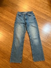 NA-KD Straight High Waist Raw Hem Jeans EU 34 US 4 Light Wash Rigid Denim picture