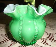 AWES0ME VINTAGE FENTON ART GLASS IVY GREEN OVERLAY BEADED MELON RUFFLED VASE picture