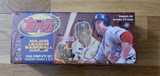 2000 Topps Baseball Cards Complete Set Factory Sealed picture