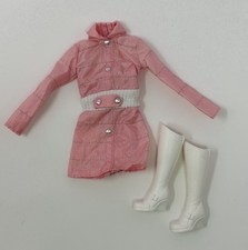 Y2K TLC BARBIE DOLL VINTAGE LOT FASHION FEVER CLOTHES TRUNK CASE picture