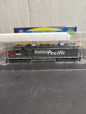 Athearn HO ATH65138 Southern Pacific SD45 8650 w/Sound picture