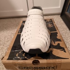 crosskix 2.0 Closed Toe Water Shoes Men's Size 13 picture