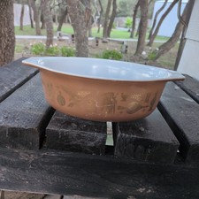 Vintage 1960's/1970's Pyrex - Early American - 1-1/2 Quart Casserole #043   picture