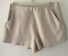 Lululemon Women’s White Ribbed Knit Pull On Athletic Shorts Pockets Stretch picture