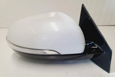 2016-2020 Kia Sorento Right Passenger Side View Door Mirror White picture