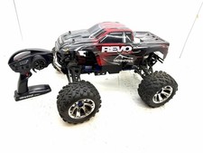 Traxxas Revo 3.3 1/10 Scale Nitro Monster Truck 4WD Complete picture