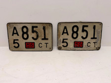 Vintage 1948-1956 Connecticut License Plate A/851  Red 1953 Metal Date Tab CT picture