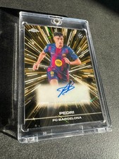 2025-26 Topps Chrome UEFA Competitions Black Lazer Gold Pedri AUTO 33/50 BLA-P picture