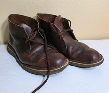 Vintage Clarks Men's Brown Leather Desert Chukka Boots Crepe Sole Size 10.5 picture