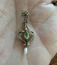 Antique Art Deco 1920's Peridot & Seed Pearl 14k Yellow Gold Lavalier  picture