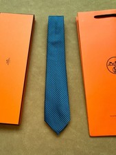 Hermès Paris Men's Silk Tie Grayish Blue Micro H & Red Dot Jacquard Pattern NWT picture