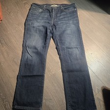 L.L. Bean men’s jeans standard fit 100% cotton size 38 X 32 picture