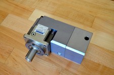 New Bayside RS60-020-SH Right Angle Nema23 Servo Planetary Gearhead 20:1 Ratio picture