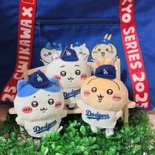 Chiikawa x MLB Tokyo Series Mascot Plush Dodgers Chiikawa picture