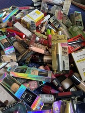 100 X Damaged Useable Mixed Name Brand Make Up Lot  Read Des picture