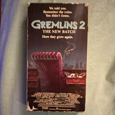 Warner Home Video Gremlins 2: The New Batch VHS 1990 Full Screen PG-13 NTSC picture