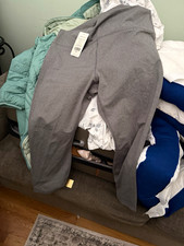 Fabletics PowerHold High-Waisted 7/8 Compression Leggings Pockets Gray 4X picture