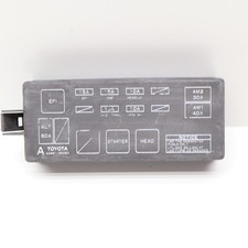 1989-1995 Toyota Pickup Truck 4Runner Engine Bay Fuse Relay Box Panel Cover A picture