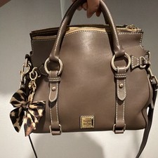 Dooney Bourke Women's Bag picture