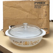 Vintage Pyrex Golden Tulip 2 Qt Round Casserole W/ Lid & Original Box No Cradle picture