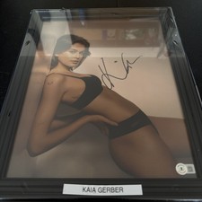 Kaia Gerber (11x14) Autographed Photo W Beckett Cert (Cindy Crawford’s Daughter) picture