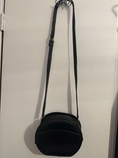 Authentic Vintage Coach Canteen Crossbody Bag (Style No. 9982) picture