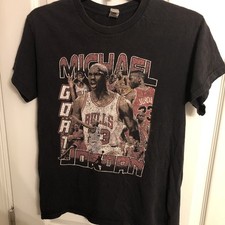 Vintage Chicago Bulls Michael Jordan Gildan Black Graphic Tee. Faded. Size Small picture