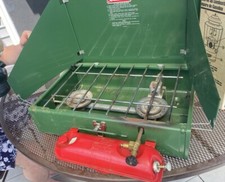 Vintage Coleman Two Burner Camp Stove 425E499 With Original Box picture
