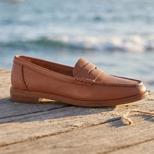 NWB-SPERRY-Seaport Penny Loafer-Casual & Dress-Light Brown-Women Size: 9 Wide picture