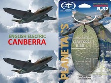 Planetag Real aircraft skin English Electric Canberra B.82-Yellow Base GrayGreen picture