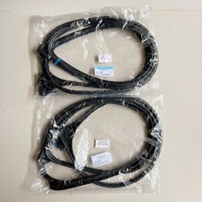 15-23 Genuine TOYOTA Hilux Revo Double cab front door weatherstrip rubber seal picture