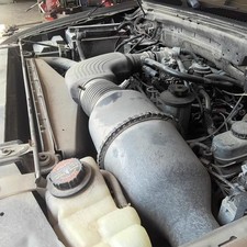 Air Cleaner Thru 09/18/03 Fits 98-03 NAVIGATOR 770095 picture