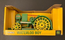 ERTL – John Deere Waterloo Boy Tractor #45015 – Die-Cast 1:16 Scale  - NIB picture