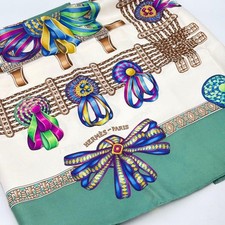 HERMES LES RUBANS DU CHEVAL Carre 90 Silk Green Scarf picture