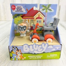 Bluey Granny Mobile SET SCOOTER and Muffin Gladys Grouchy Action Figure NEW picture