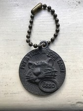 VTG Esso Keychain Tiger Key Club Happy Motoring Put a Tiger In Your Tank Gas Fab picture